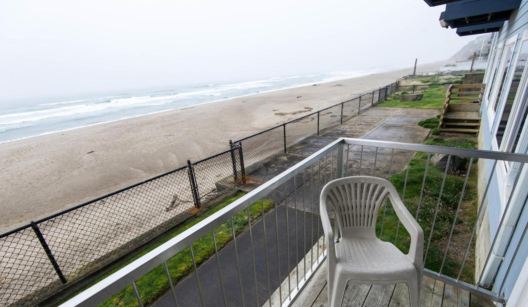Sandcastle Beachfront Lincoln City Esterno foto